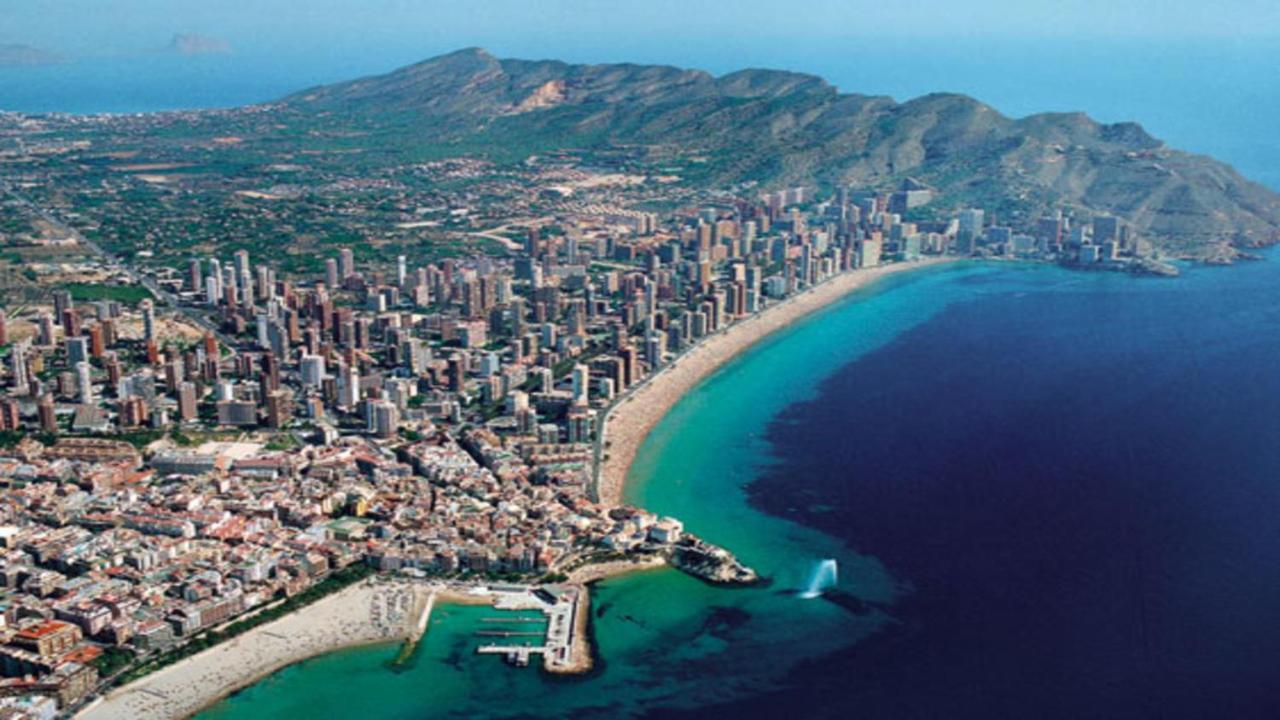 Disponible En Abril-Wifi-3Hab, 6 Pers, -Piscina, Aire Acondi-Parking Opcionable Extra Lejlighed Benidorm Eksteriør billede