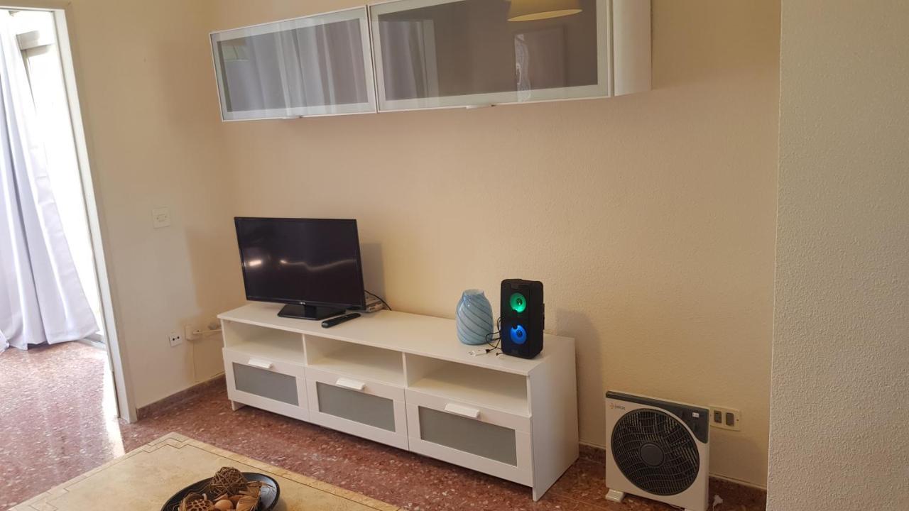 Disponible En Abril-Wifi-3Hab, 6 Pers, -Piscina, Aire Acondi-Parking Opcionable Extra Lejlighed Benidorm Eksteriør billede