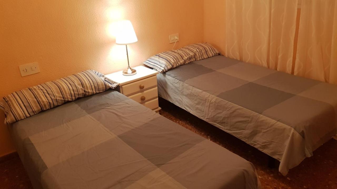 Disponible En Abril-Wifi-3Hab, 6 Pers, -Piscina, Aire Acondi-Parking Opcionable Extra Lejlighed Benidorm Eksteriør billede