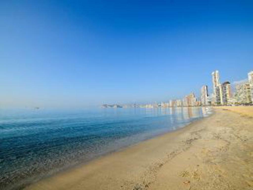 Disponible En Abril-Wifi-3Hab, 6 Pers, -Piscina, Aire Acondi-Parking Opcionable Extra Lejlighed Benidorm Eksteriør billede